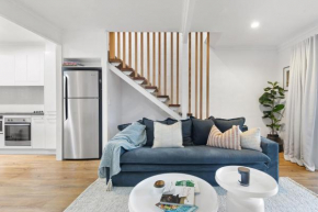 Apartment 1, 11 Munna Crescent